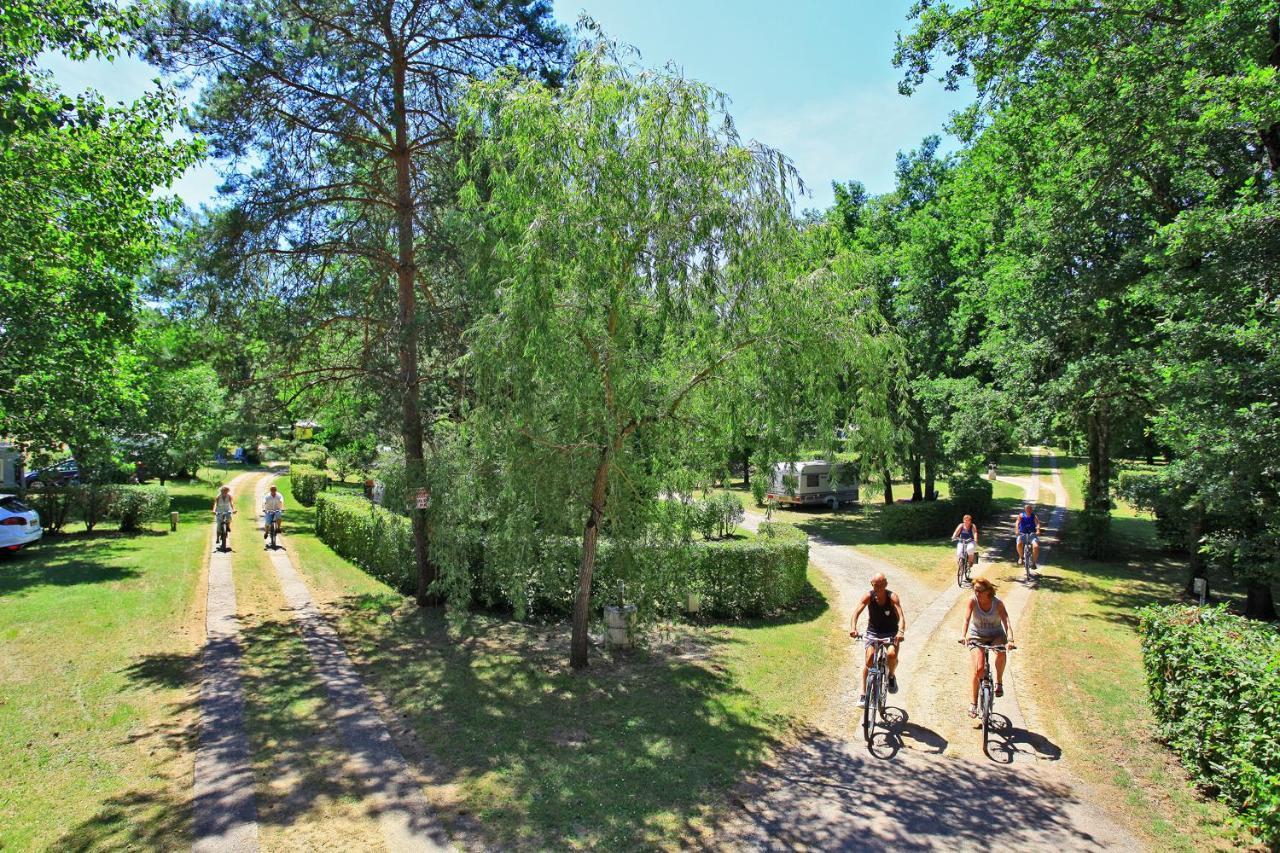 Le Plein Air Des Bories Hotel Carsac-Aillac Buitenkant foto